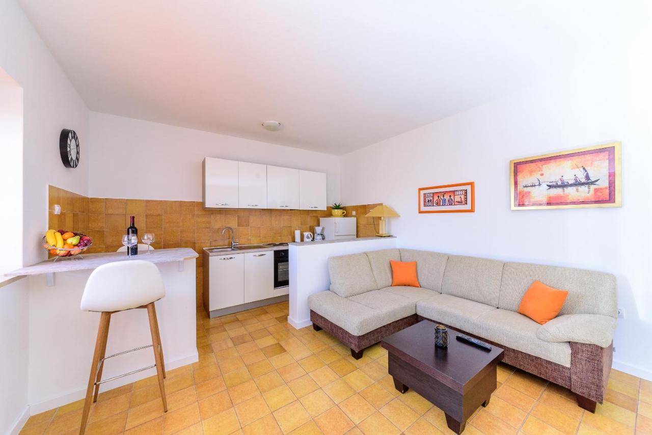 Apartmani Bokin Bol Zewnętrze zdjęcie